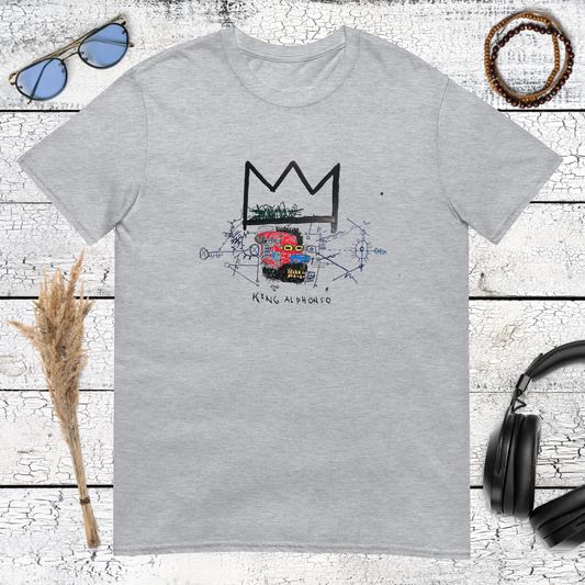 Neo-expressionist crown skull graphic printed on a sport grey t-shirt